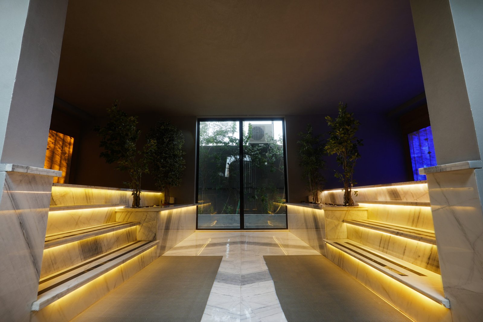 Aurora Spa treatment detail
